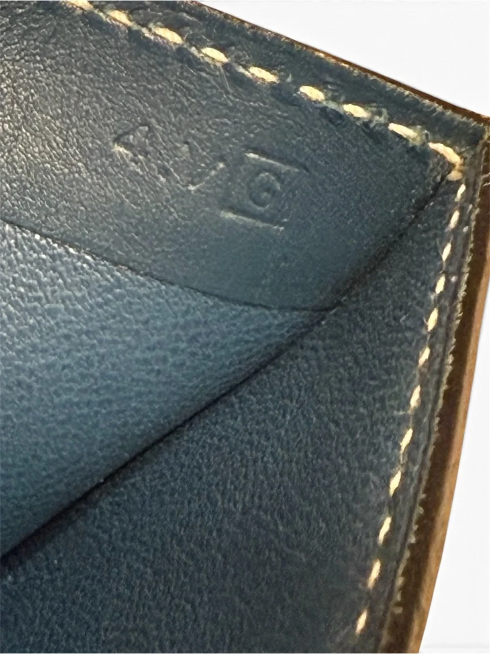 ✨Hermes Limited Edition Bifold and Card Holder Wallet Unisex